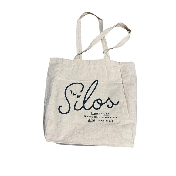 Magnolia THE SILOS Script Canvas Tote Bag Chip Joanna Gaines Farmhouse - Picture 1 of 4